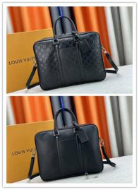 Picture of LV Mens Bags _SKUfw153933902fw